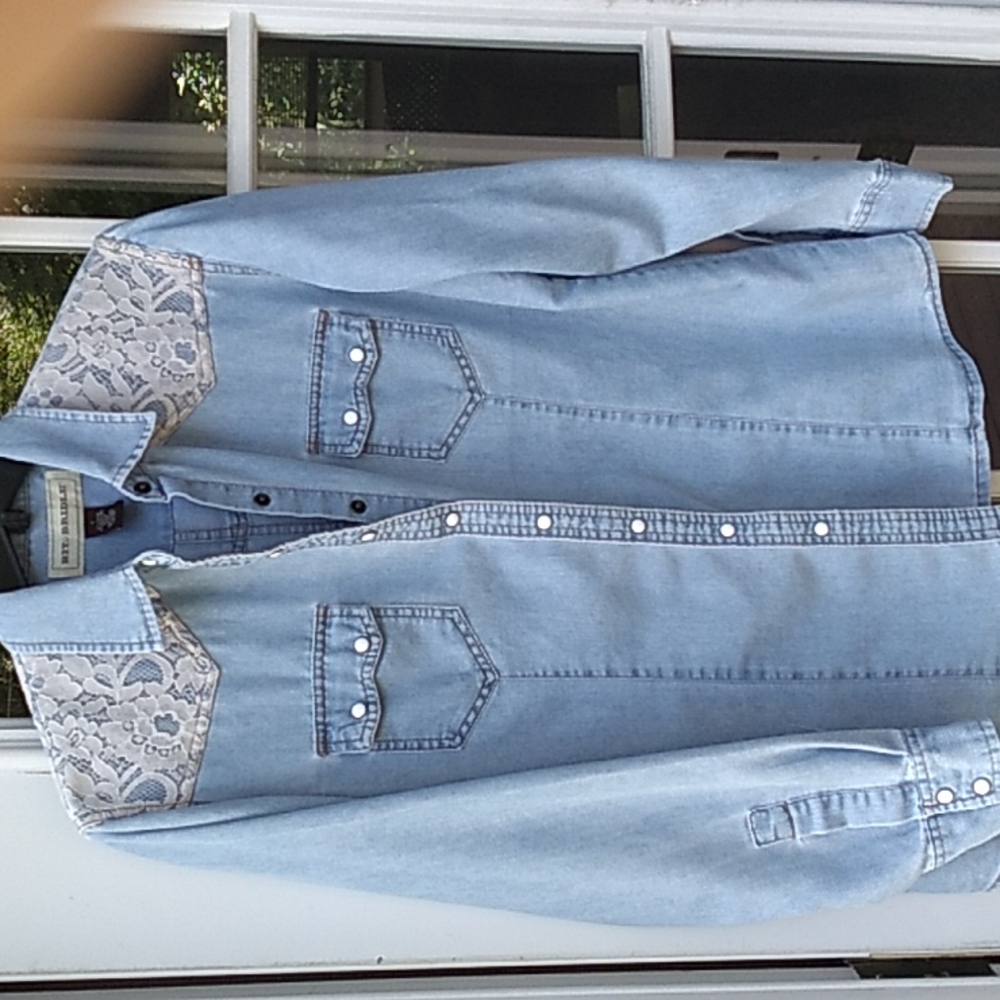 Bit & Bridle EUC faded denim Western shirt, lace detail, size L